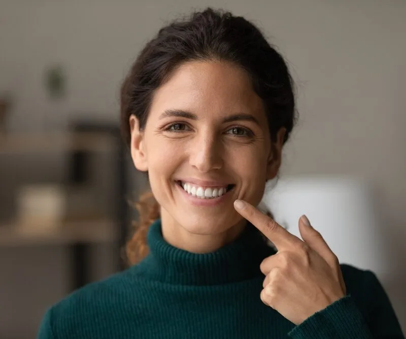 What are Veneers? 5 Common Conditions Fixed